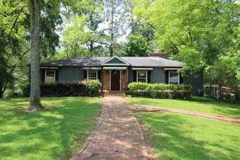 155 Oak Cir