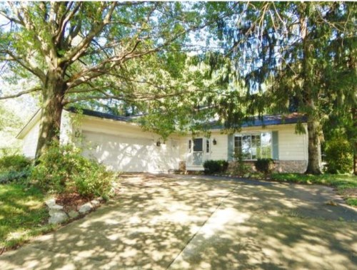 1104 S Danbury Cir