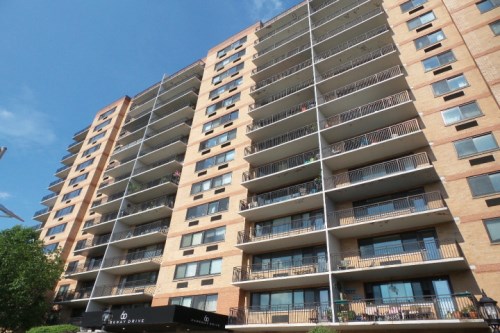 60 Pkwy Dr Unit 4e