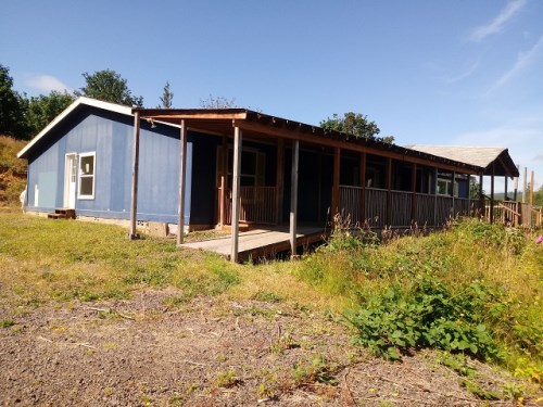 215 Ward Rd