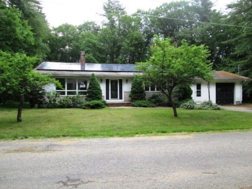 16 Debra Ln