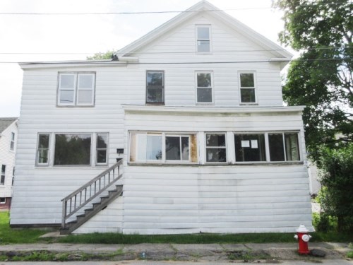 44 Forest St