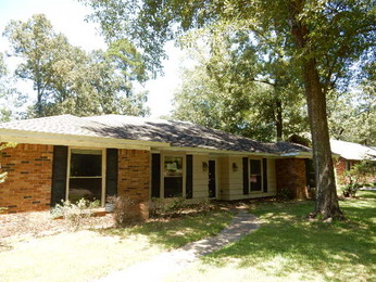 1904 Scenic Dr