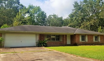 3713 Cumberland Dr