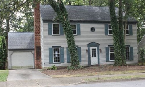48 Freedom Dr