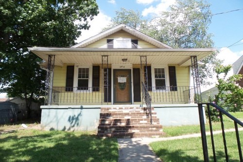 206 Bowers Ave