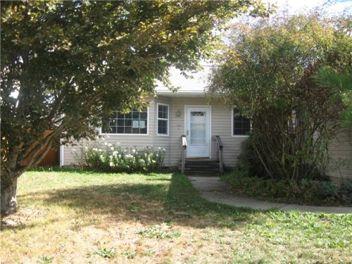 1206 Kinnikinnik Ave