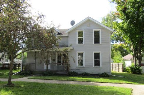 144 Chestnut St